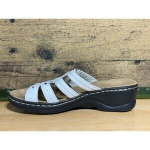 EUC Clarks Collection Leisa Field Ultimate Comfort White Leather Sandals US 8